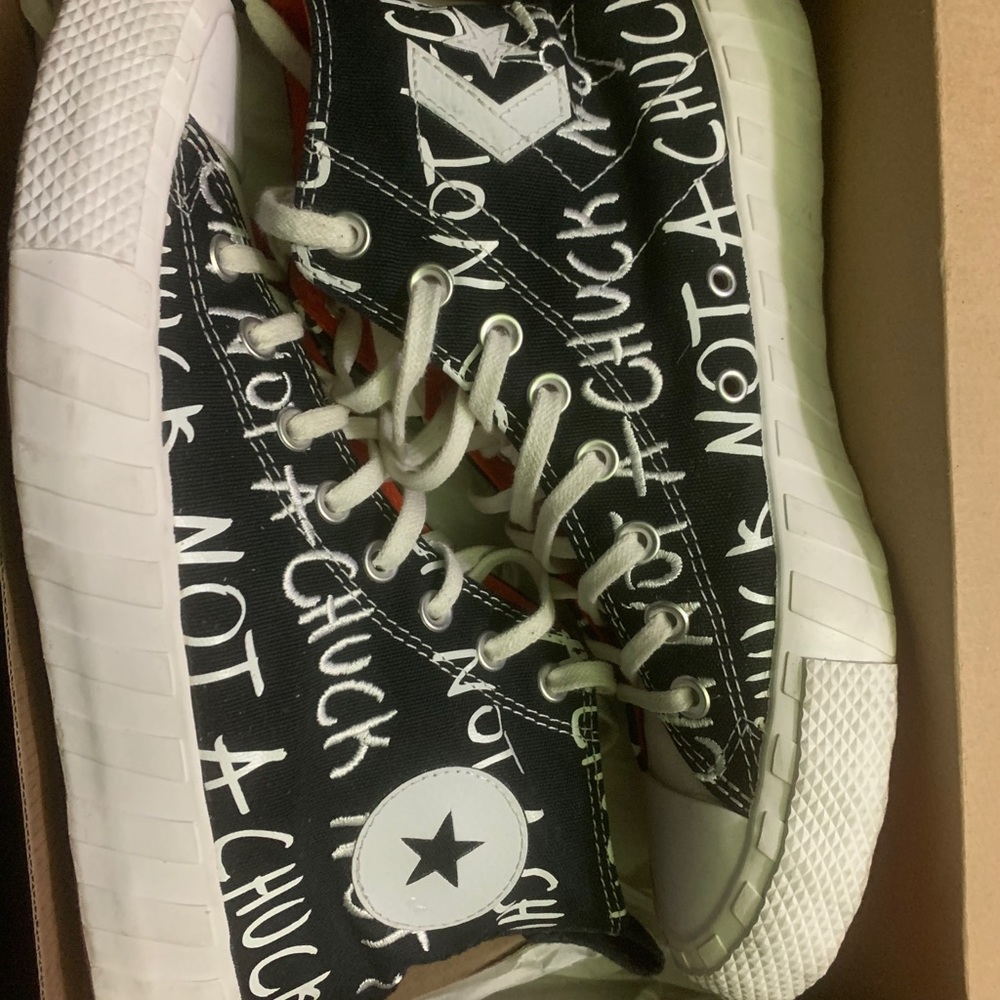 Converse ! - Picture 7 of 7